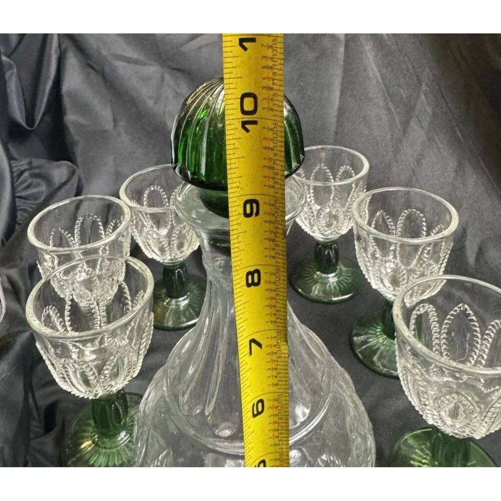 Unbranded vintage clear